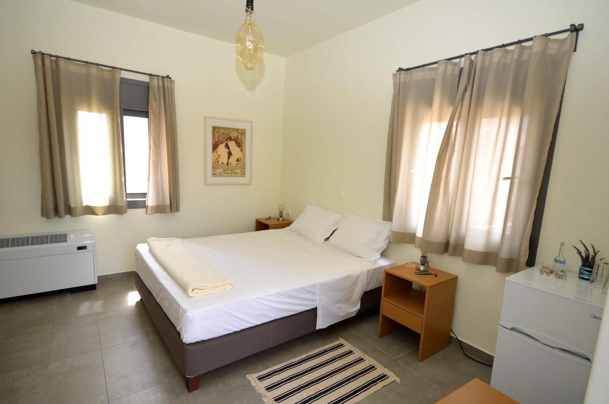 Aegina Bed & Culture Apartment Exterior photo